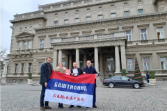 Баштионику уручена плакета Вечерњих новости Баштионику уручена плакета Вечерњих новости