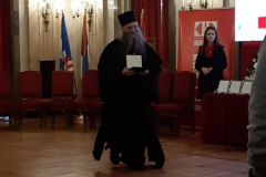 Баштионику уручена плакета Вечерњих новости Баштионику уручена плакета Вечерњих новости