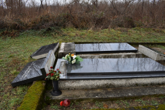 Баштионик у Мајским Пољанама и Глини