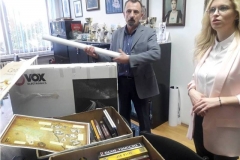 Баштионик уручио поклон бањалучкој Гимназији