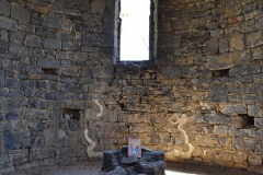Унутрашњост храма Светих апостола Петра и Павла