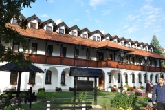 IMG-84c219662a3fce6231cad7efd30aad7b-V