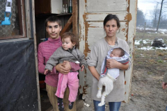 Помоћ породици Здјелар