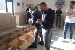 Припремљено 100 пакета помоћи