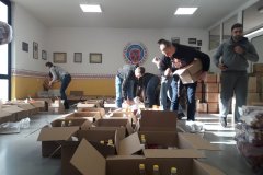 Припремљено 100 пакета помоћи