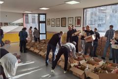 Припремљено 100 пакета помоћи