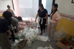 Припремљено 100 пакета помоћи