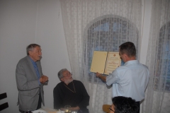 Уручена Повеља „Србски родољуб“ проф. др Рајку Долечеку