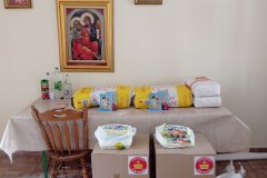 Уручење добротворне помоћи